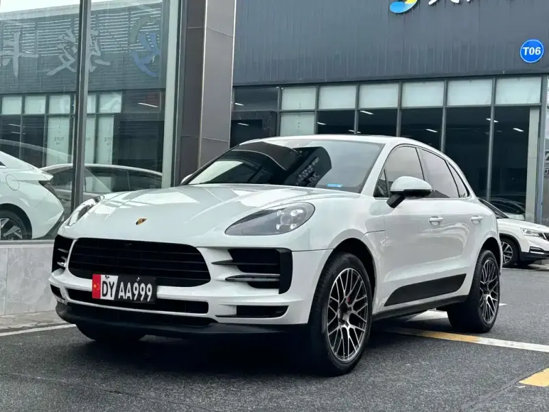 Porsche Macan, 2019 — фото 1