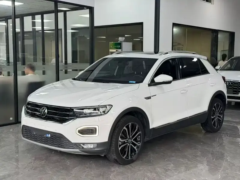 Volkswagen T-Roc, 2022