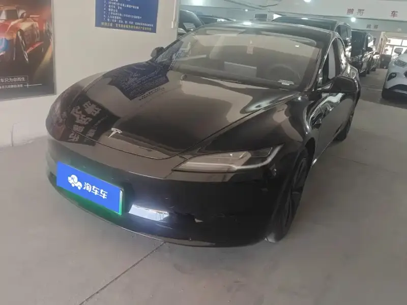 Tesla Model 3, 2024