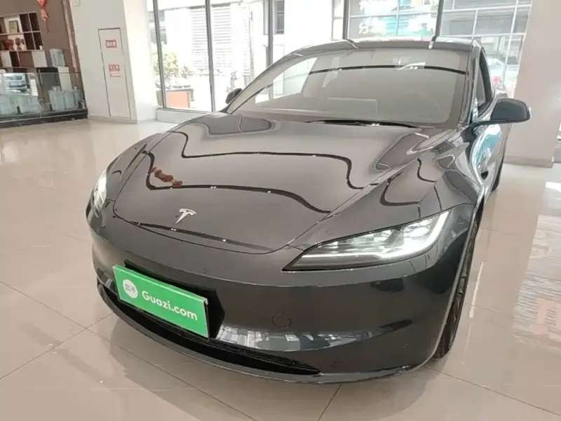 Tesla Model 3, 2024
