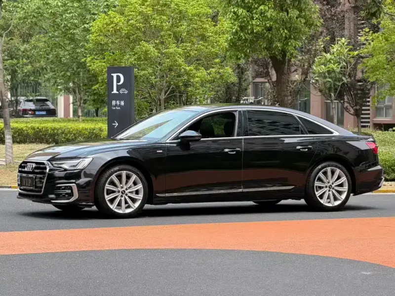 Audi A6L, 2023