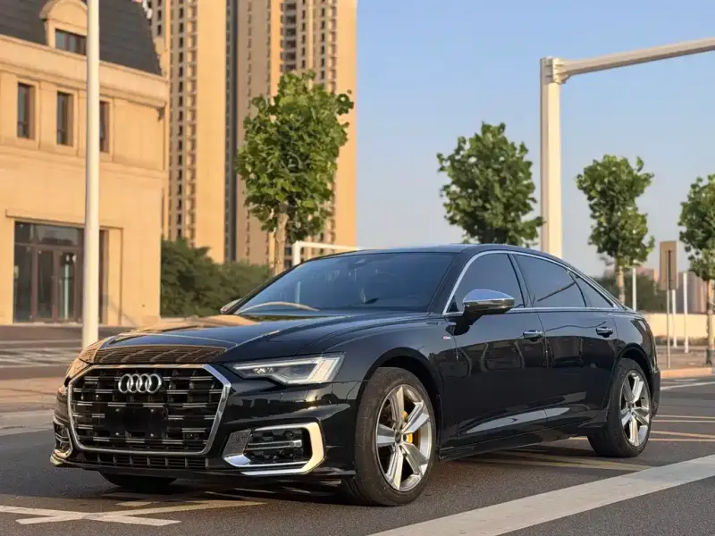 Audi A6L, 2022