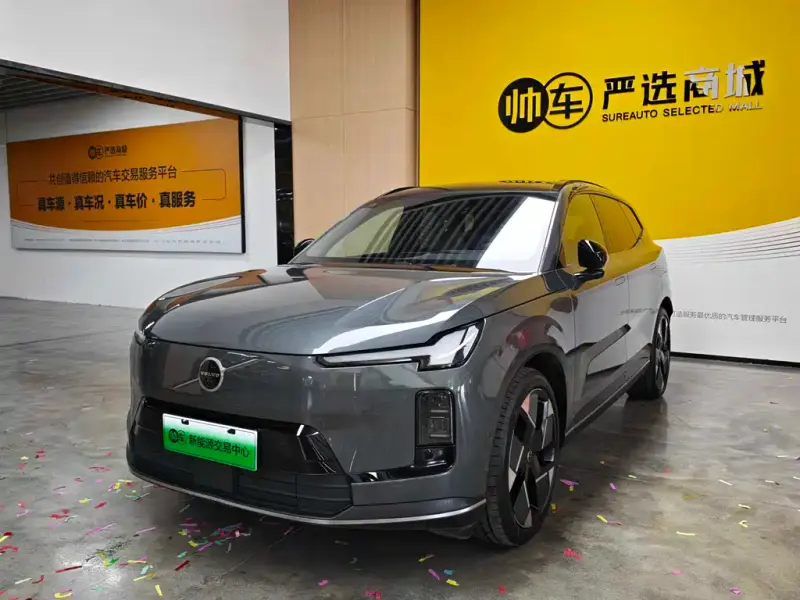 Volvo XC70, 2025