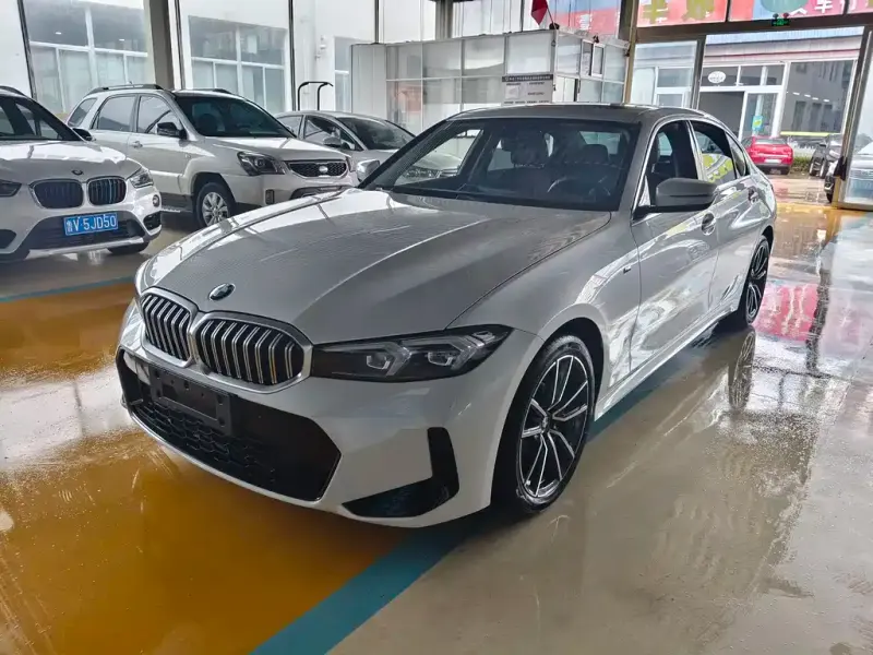 BMW 3 Series, 2023