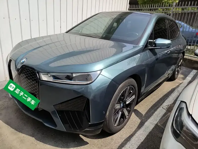 BMW iX, 2022