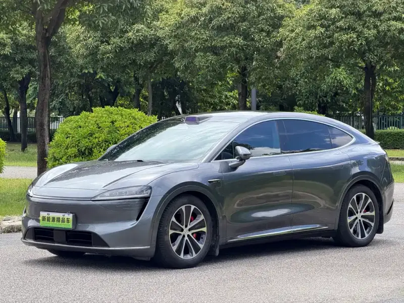 Luxeed Zhijie R7, 2025