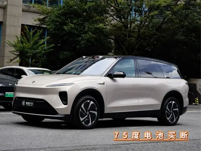 NIO ES8, 2024
