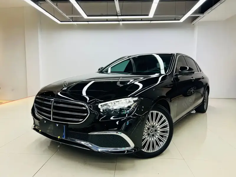Mercedes-Benz E-Class, 2023