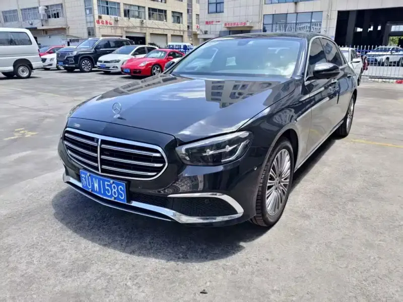 Mercedes-Benz E-Class, 2022
