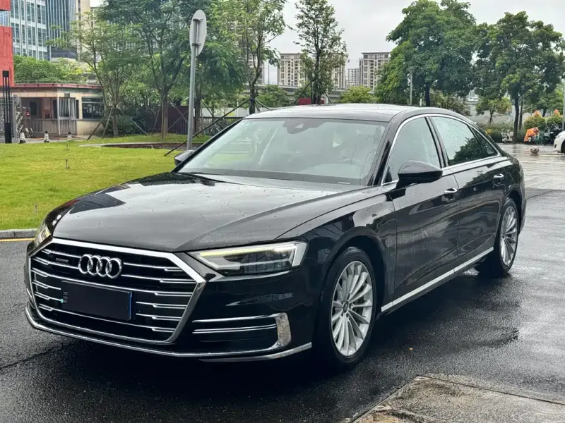 Audi A8, 2018 — фото 1