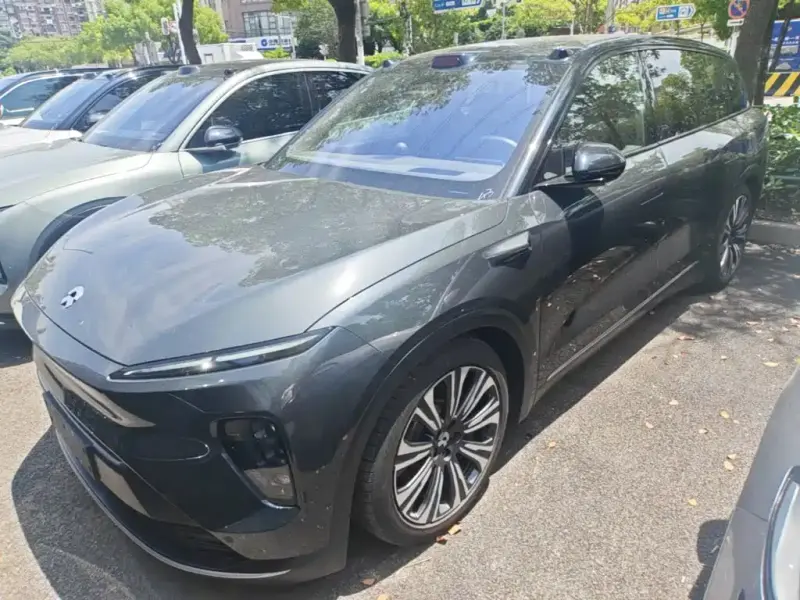 NIO ES8, 2024