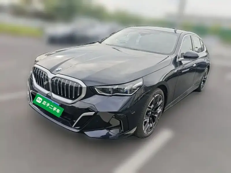 BMW 5 Series, 2025