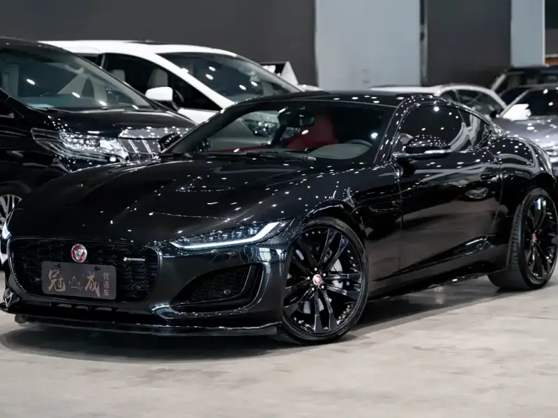 Jaguar F-TYPE, 2023