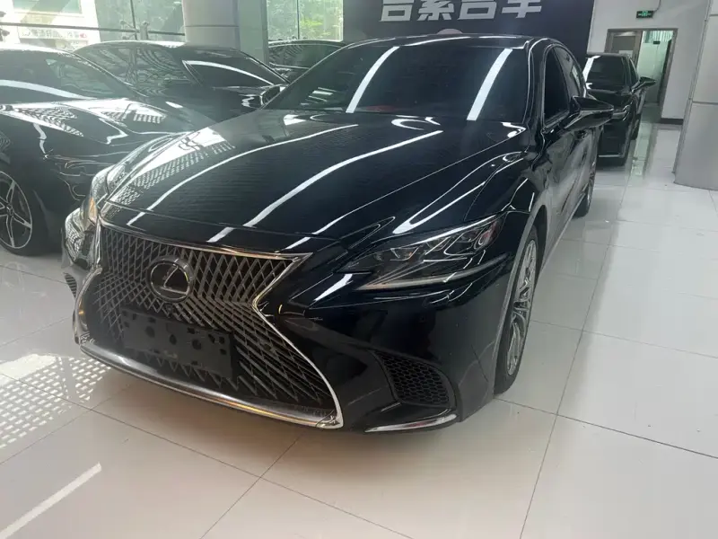 Lexus LS, 2019