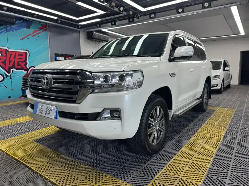 Toyota Land Cruiser, 2020