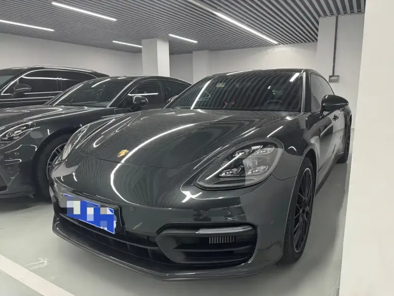 Porsche Panamera, 2021
