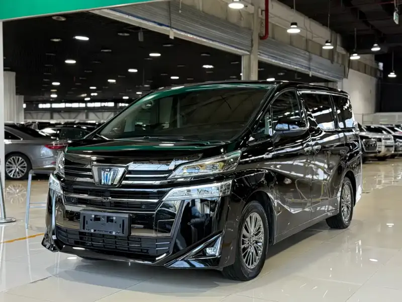 Toyota Vellfire, 2023 — фото 1