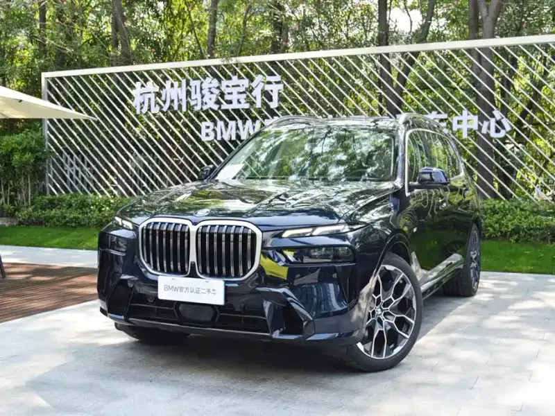 BMW X7, 2024