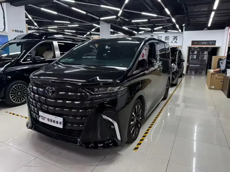 Toyota Alphard, 2026