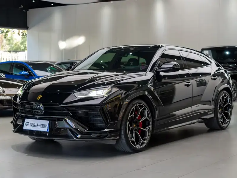 Lamborghini Urus, 2023