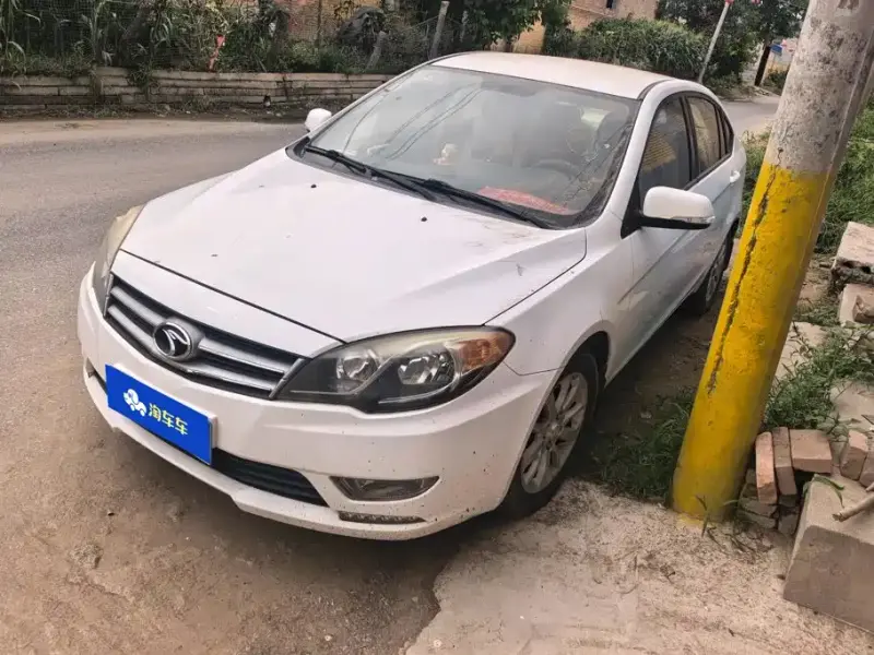 Soueast V5 Lingzhi, 2014