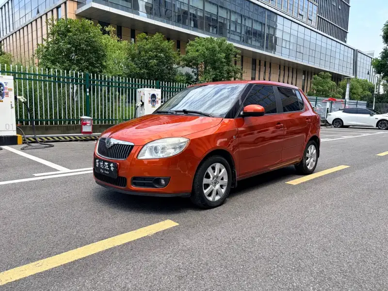 Skoda Fabia, 2011