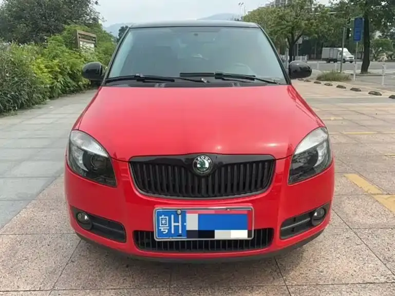 Skoda Fabia, 2011