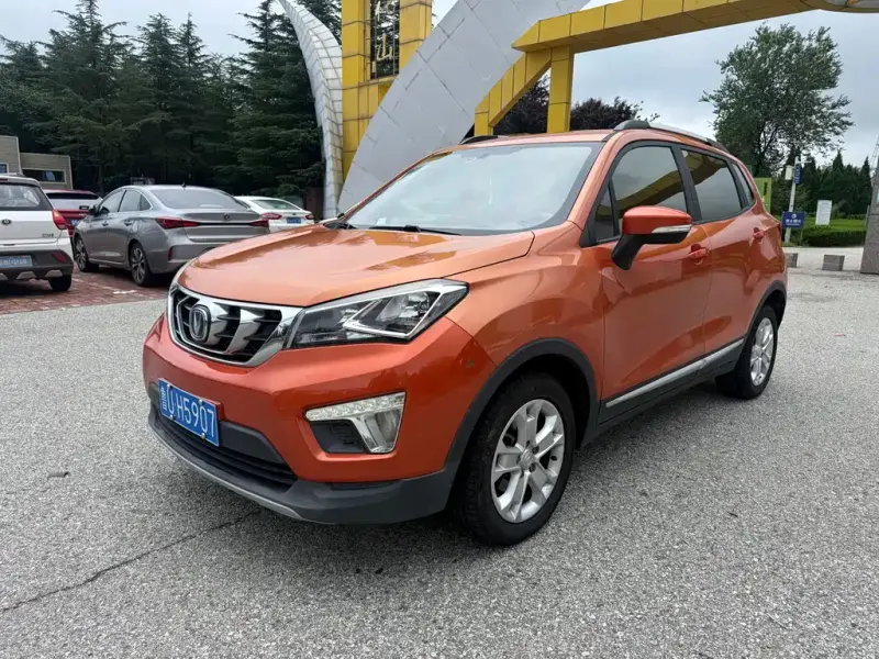Changan CS15, 2016
