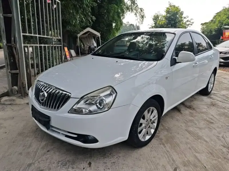 Buick Excelle, 2015
