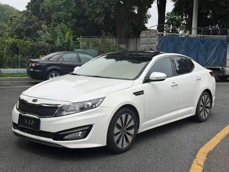 Kia K5, 2012