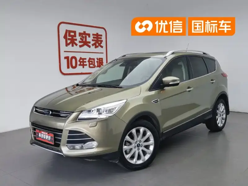 Ford Kuga, 2013