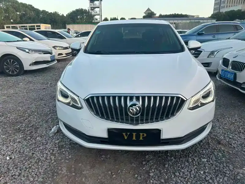Buick Excelle, 2016