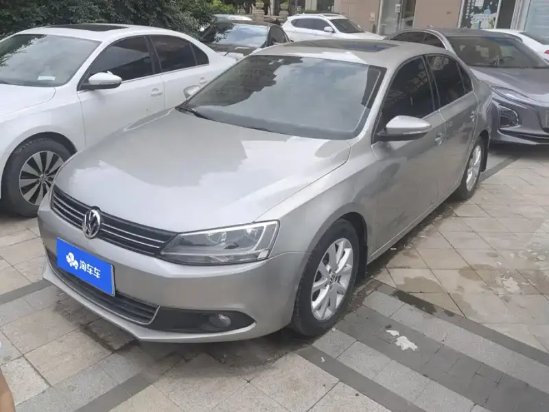 Volkswagen Sagitar, 2012