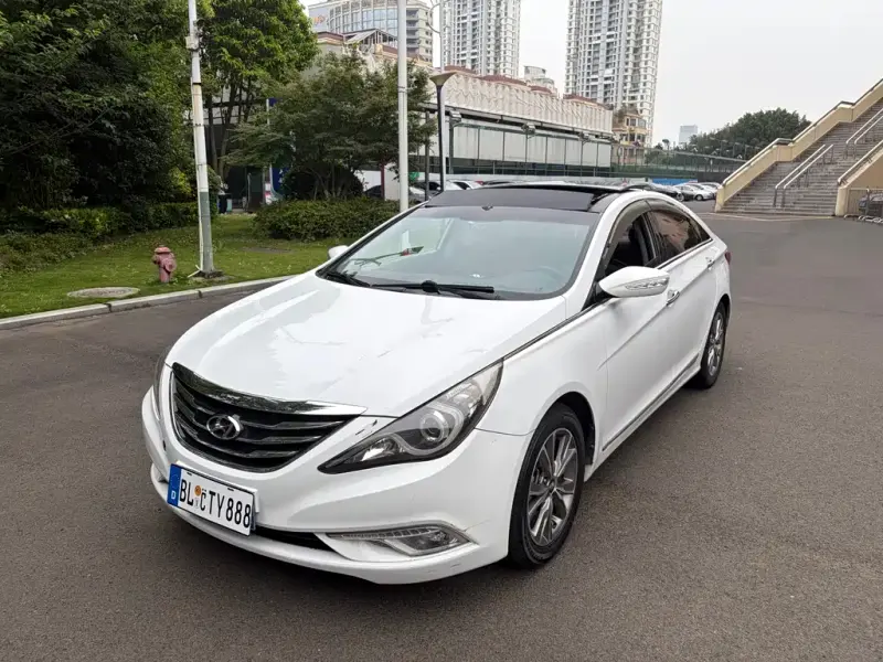 Hyundai Sonata, 2014