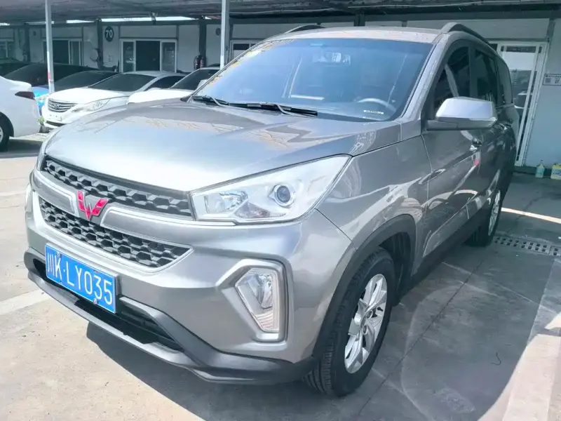 Wuling Hongguang S3, 2018