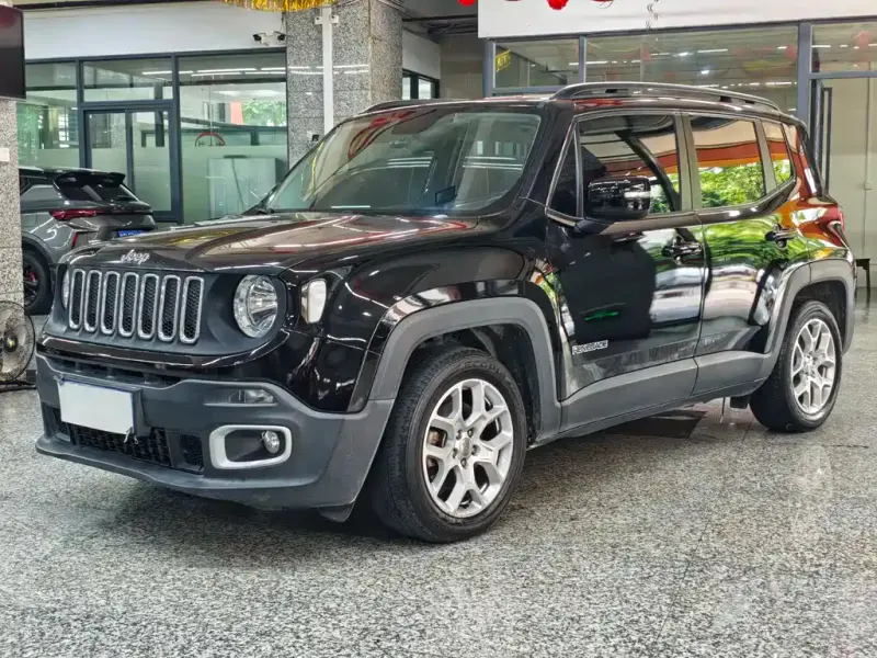 Jeep Renegade, 2016