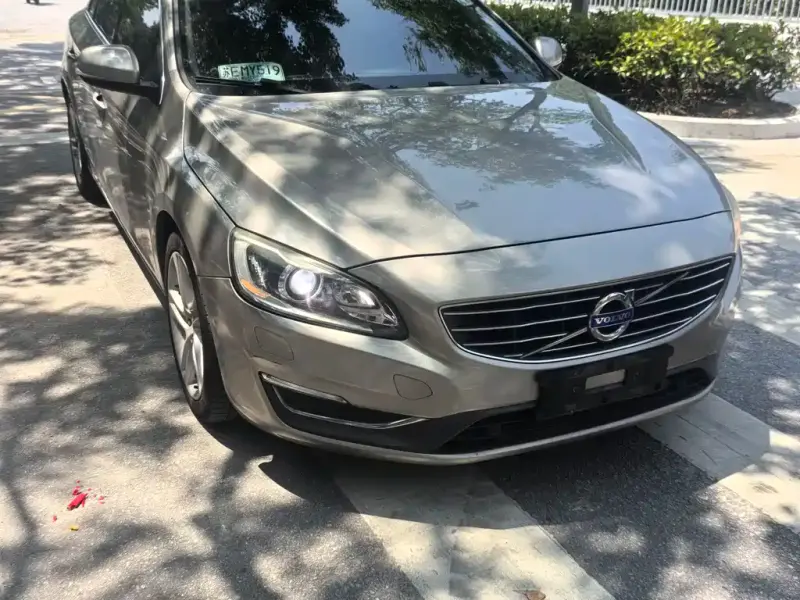 Volvo S60, 2014