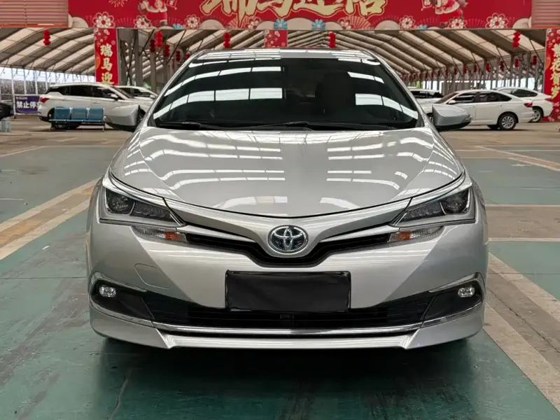 Toyota Corolla, 2017 — фото 1