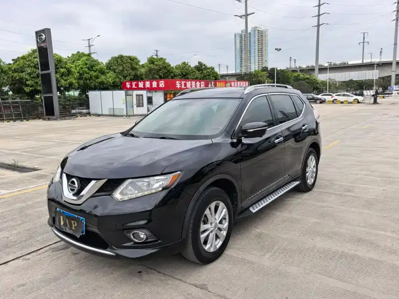 Nissan X-Trail, 2015 — фото 1