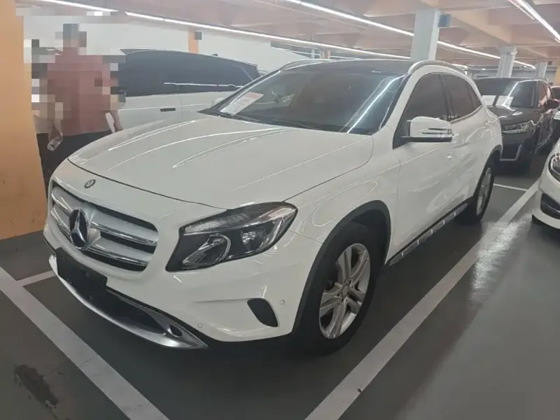 Mercedes-Benz GLA, 2017 — фото 1