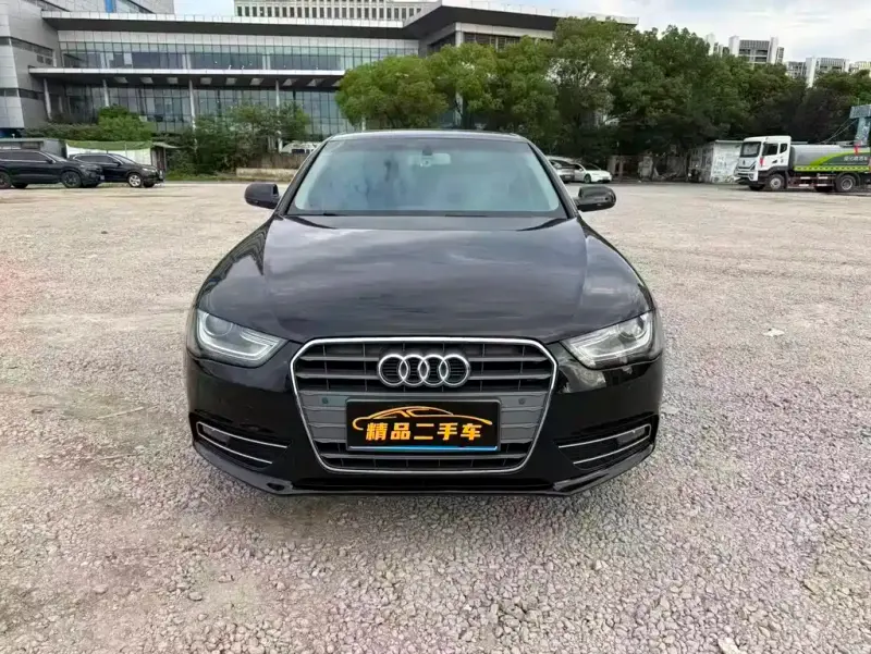Audi A4L, 2014 — фото 1