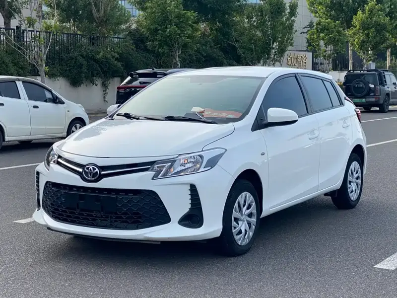 Toyota Vios FS, 2022