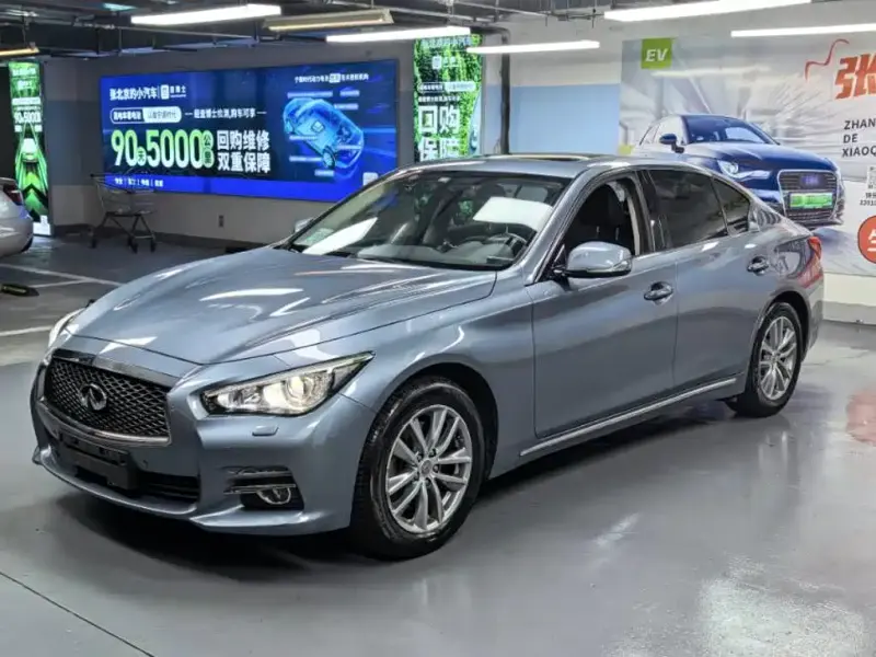 Infiniti Q50L, 2016
