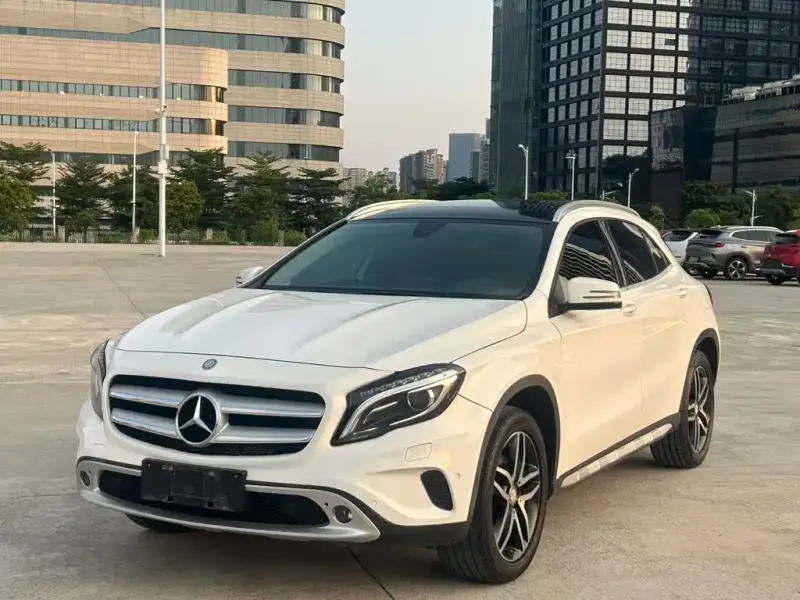Mercedes-Benz GLA, 2017 — фото 1