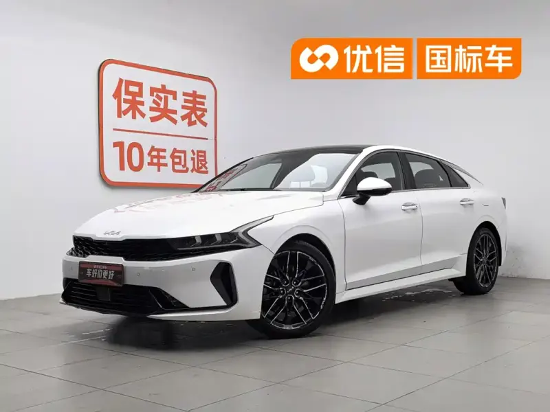 Kia K5, 2021