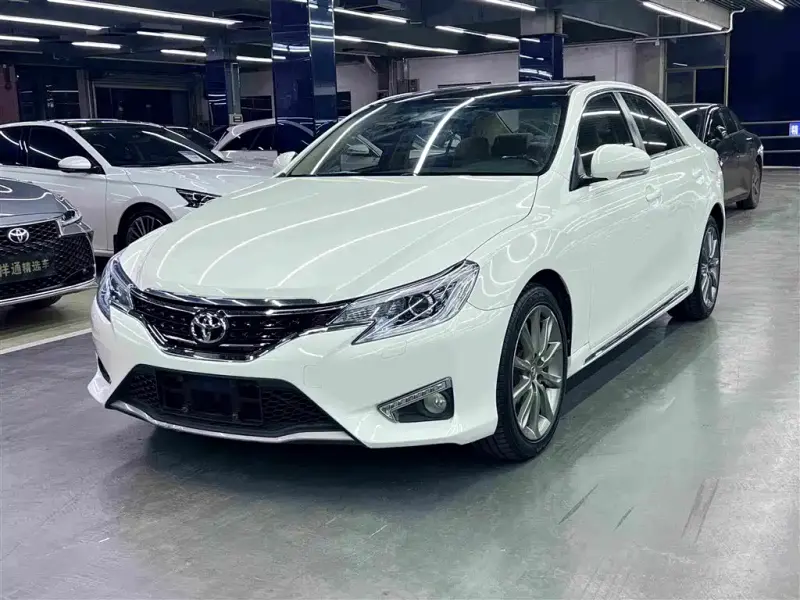 Toyota Reiz, 2016