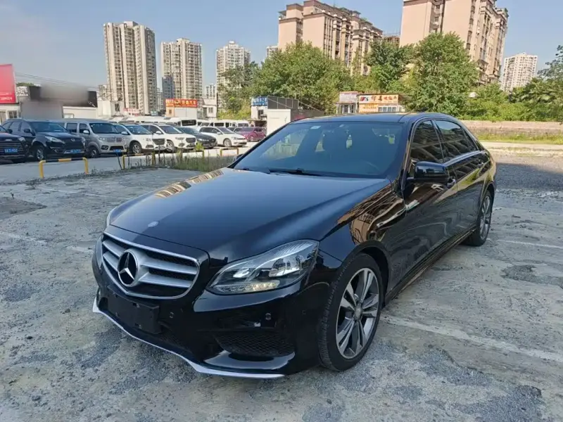 Mercedes-Benz E-Class, 2015
