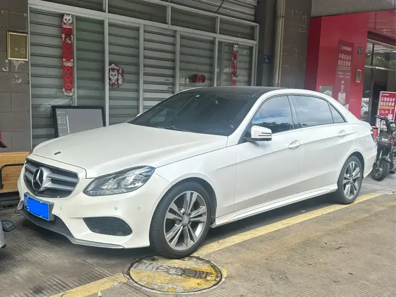 Mercedes-Benz E-Class, 2015