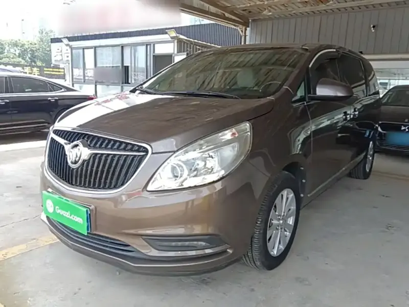 Buick GL8, 2017
