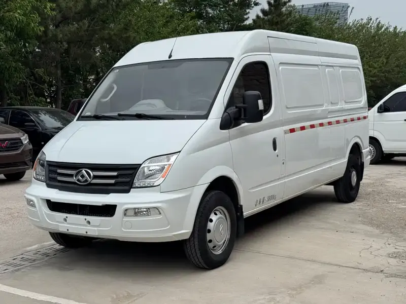 Maxus V80, 2022